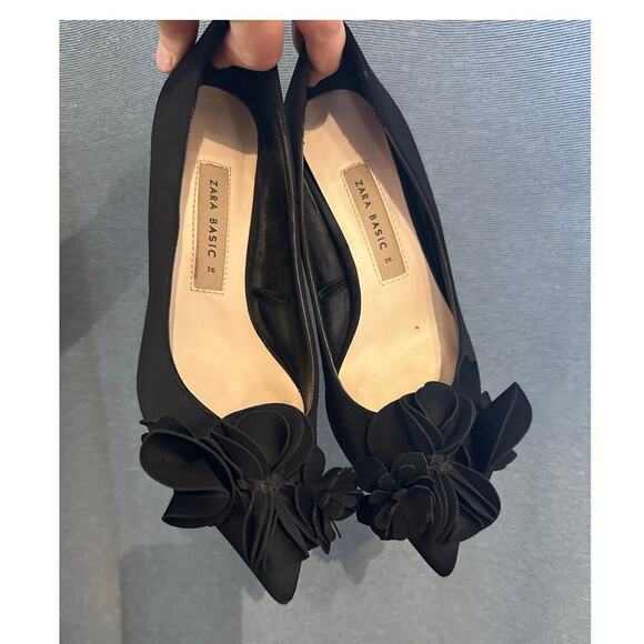 Zara Black Kitten Heel Pop Up Floral Design Women's 36 - Picture 2 of 11